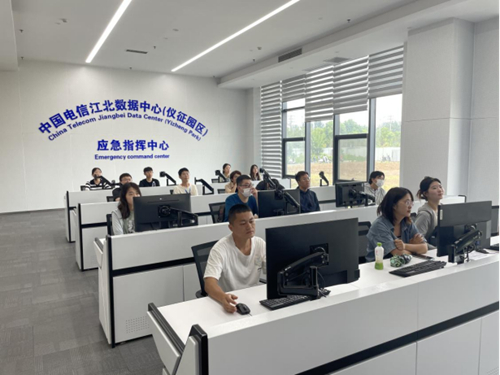 中国电信江苏扬州分公司人力资源部组织15名来公