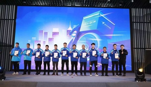 智能头盔试点推广 饿了么升级骑士保障体系