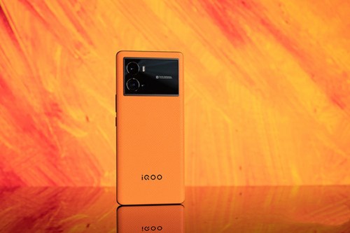打造水桶旗舰 iQOO 9 Pro