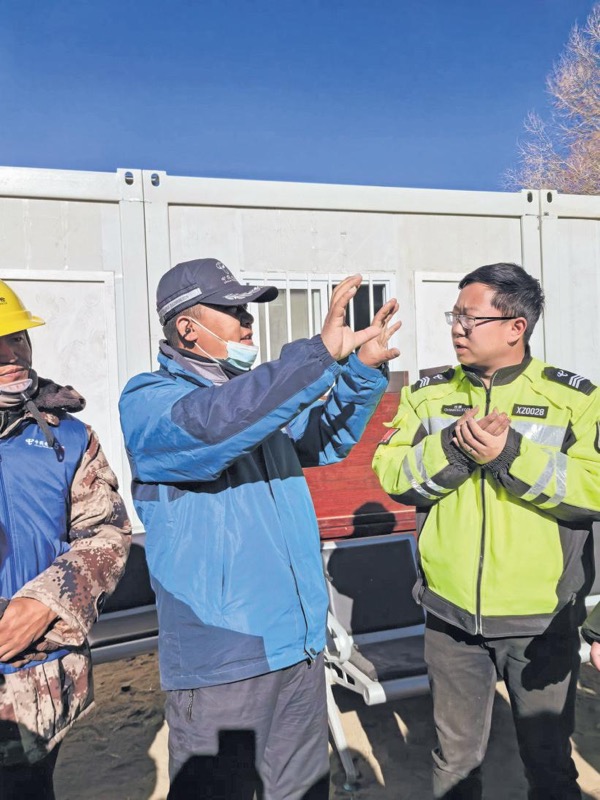 雪域高原那一抹抹亮丽的电信蓝